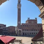 Loft Vicolo Di Vallepiatta 2 Min Piazza Del Campo Con Parcheggio Apartment